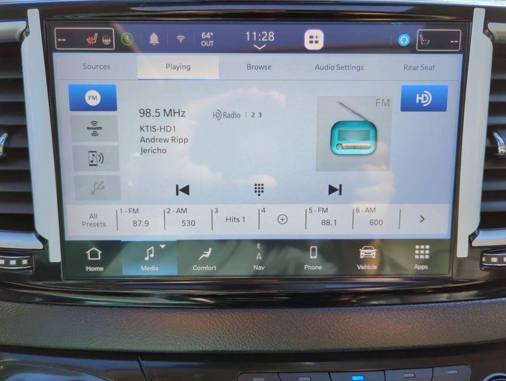 used 2024 Chrysler Pacifica car, priced at $34,760