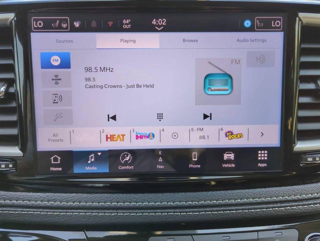 used 2024 Chrysler Pacifica Hybrid car, priced at $27,979