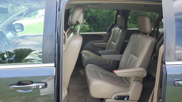 used 2014 Chrysler Town & Country car, priced at $8,491