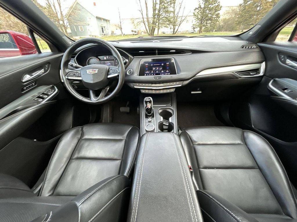 used 2020 Cadillac XT4 car, priced at $21,995