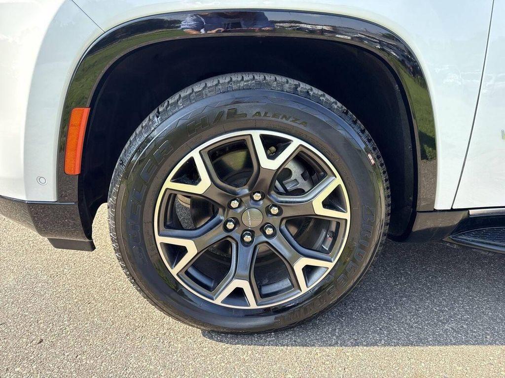 used 2024 Jeep Wagoneer L car, priced at $57,200