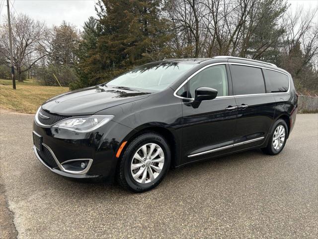 used 2018 Chrysler Pacifica car, priced at $15,877