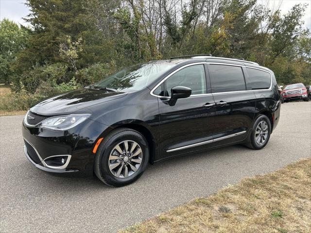 used 2020 Chrysler Pacifica car, priced at $21,981