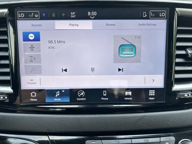 used 2025 Chrysler Pacifica car, priced at $32,520