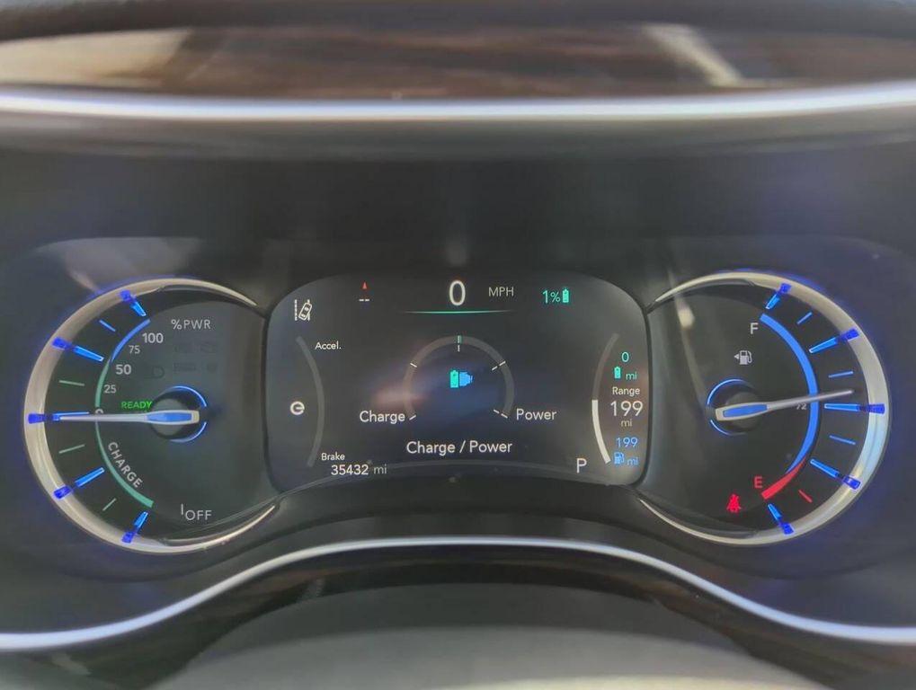 used 2023 Chrysler Pacifica Hybrid car, priced at $27,748