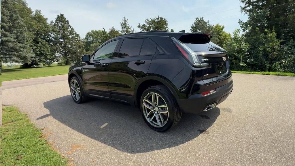 used 2023 Cadillac XT4 car, priced at $27,995