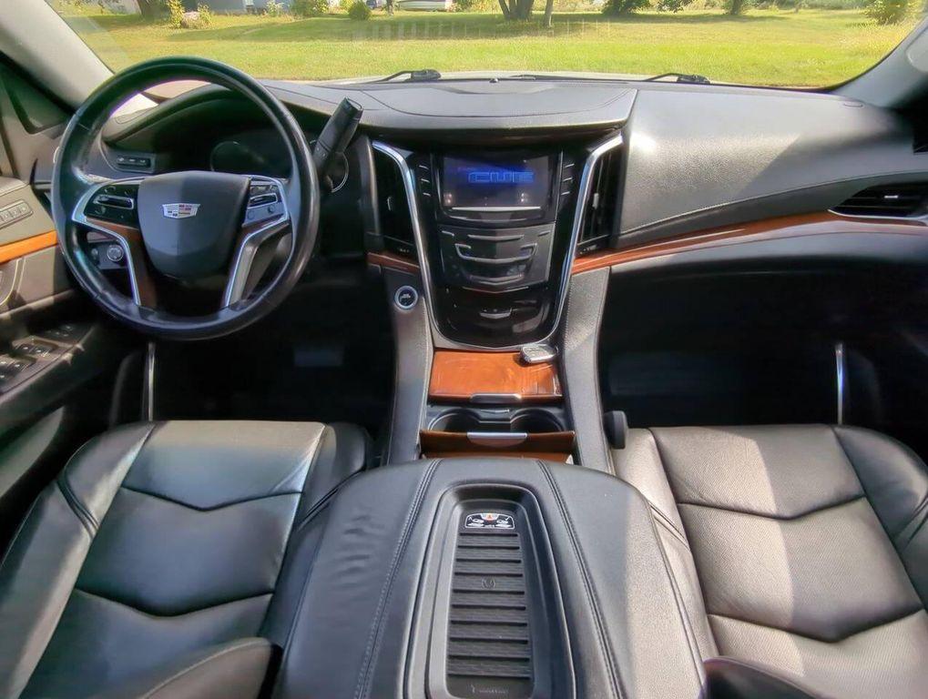 used 2018 Cadillac Escalade ESV car, priced at $29,115
