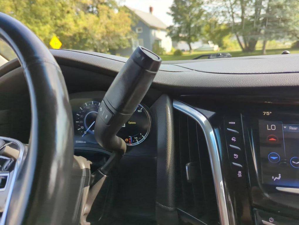 used 2018 Cadillac Escalade ESV car, priced at $29,115