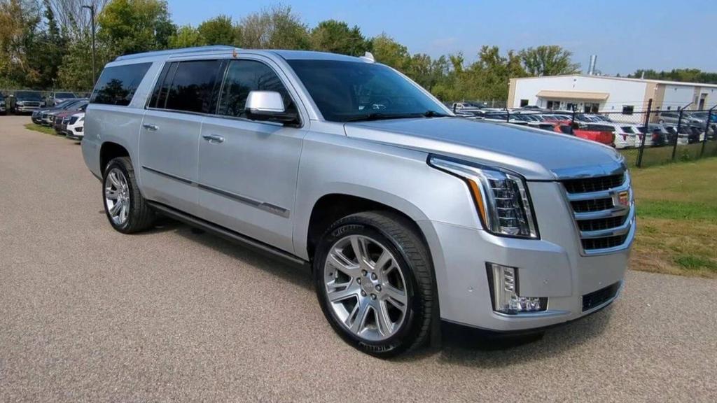 used 2018 Cadillac Escalade ESV car, priced at $29,115