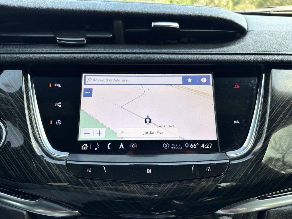 used 2020 Cadillac XT6 car, priced at $25,606