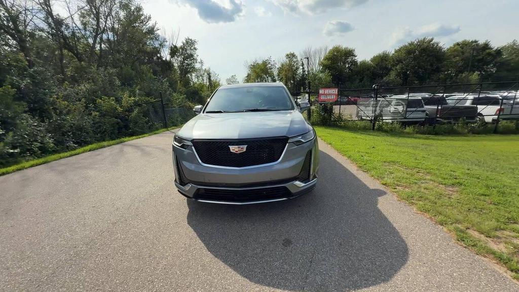 used 2020 Cadillac XT6 car, priced at $25,606
