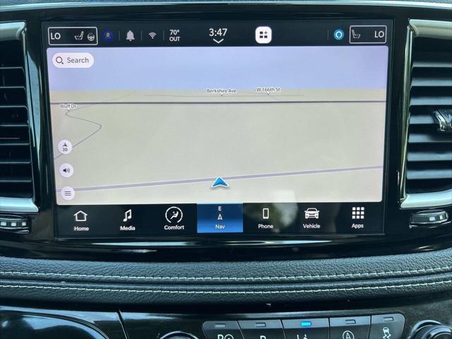 used 2023 Chrysler Pacifica car, priced at $24,857
