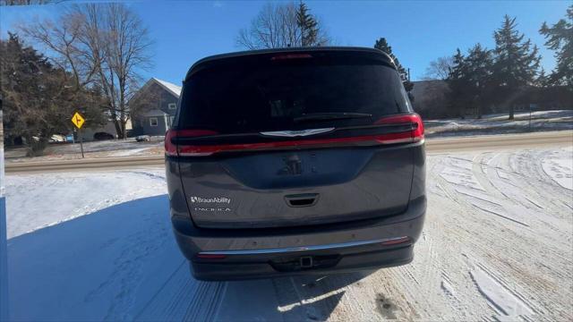 used 2021 Chrysler Pacifica car, priced at $34,256