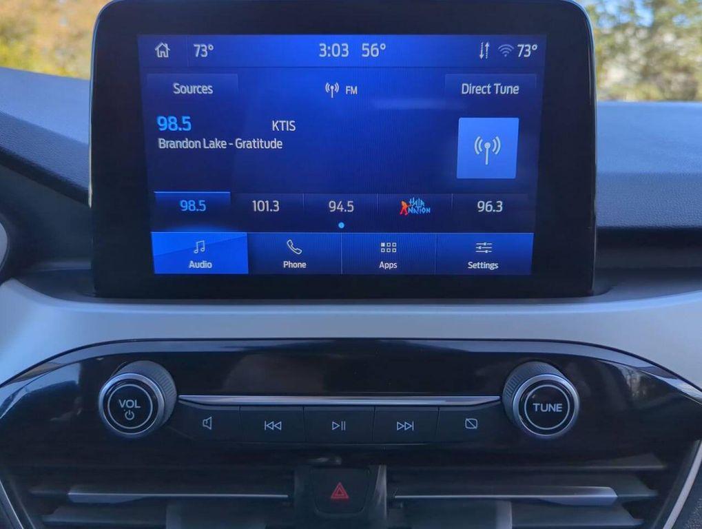used 2022 Ford Escape car, priced at $19,423