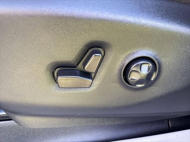 used 2024 Chrysler Pacifica car, priced at $30,488