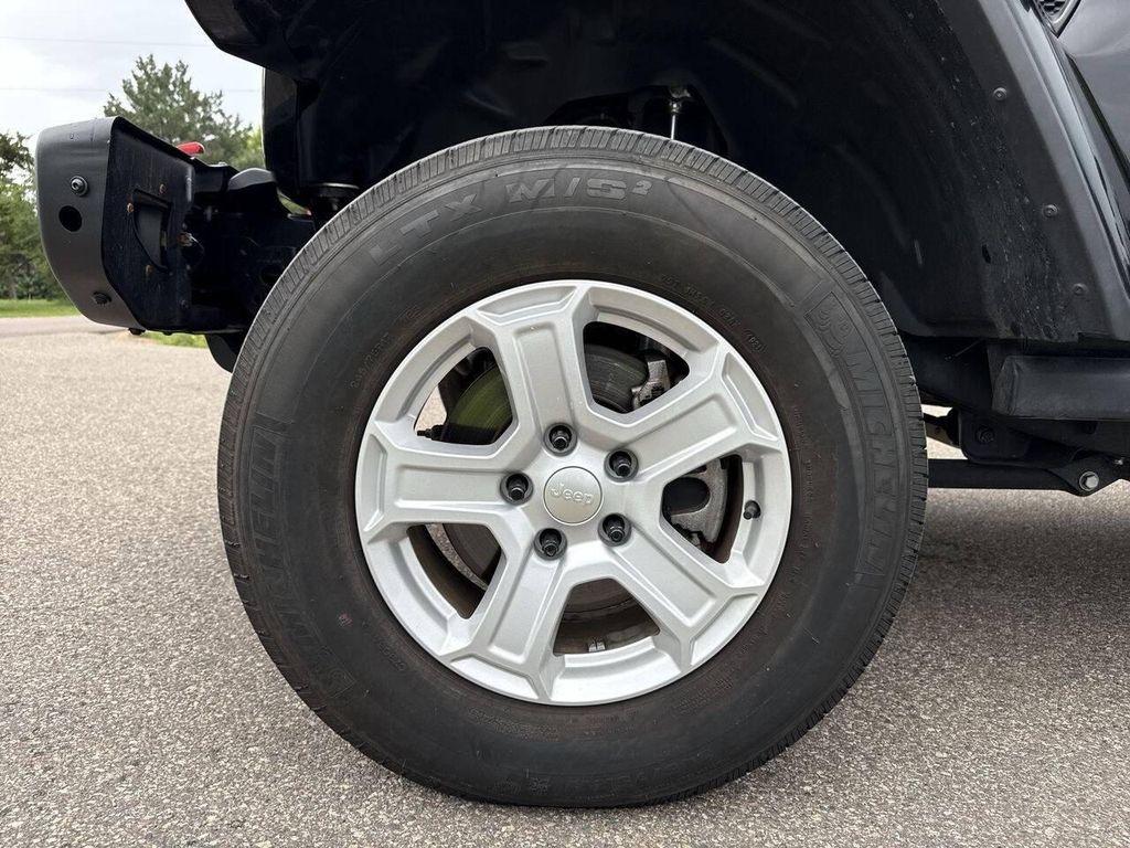 used 2021 Jeep Wrangler Unlimited car, priced at $35,758
