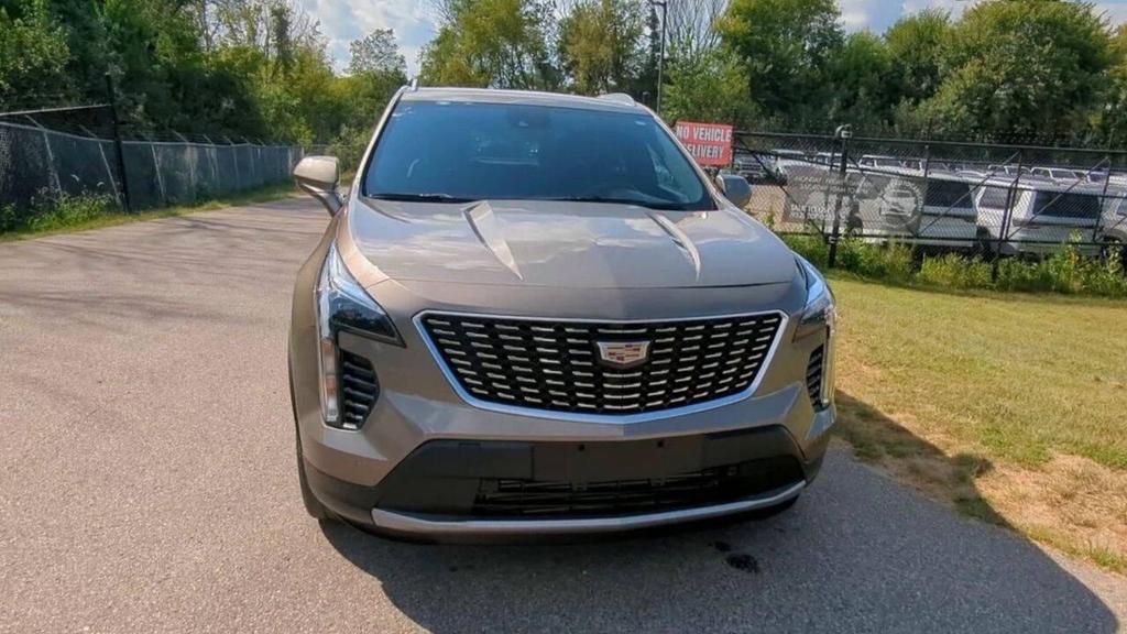 used 2020 Cadillac XT4 car, priced at $23,995