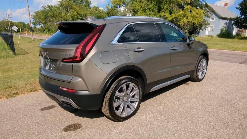 used 2020 Cadillac XT4 car, priced at $23,995