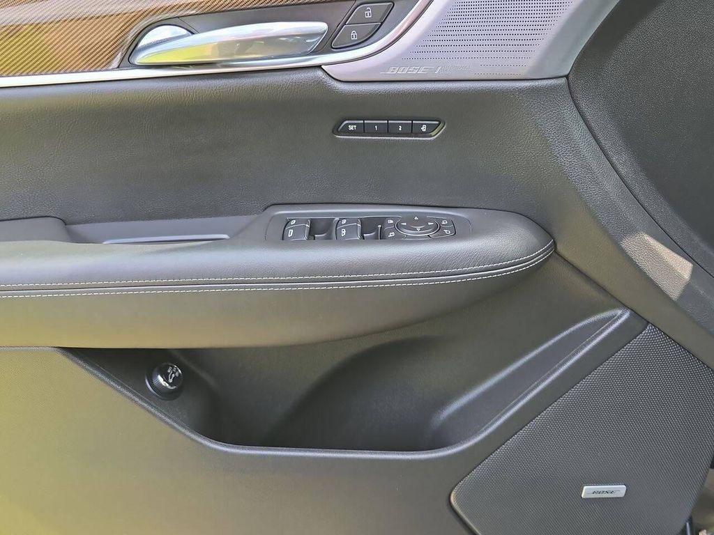 used 2023 Cadillac XT6 car, priced at $34,766