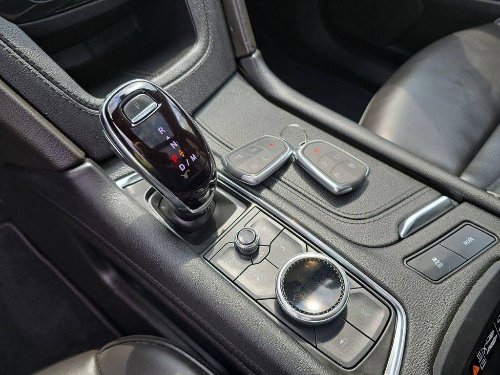 used 2023 Cadillac XT6 car, priced at $34,766