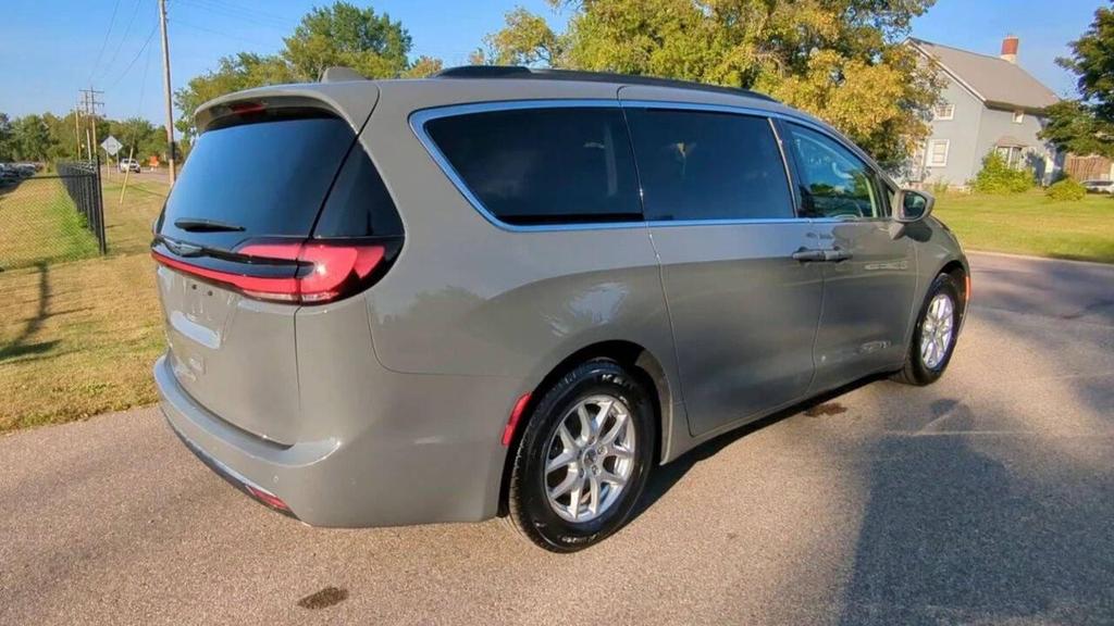 used 2022 Chrysler Pacifica car, priced at $18,952