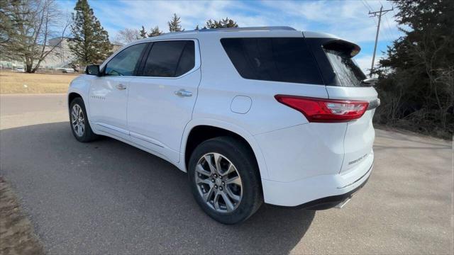 used 2021 Chevrolet Traverse car, priced at $28,293