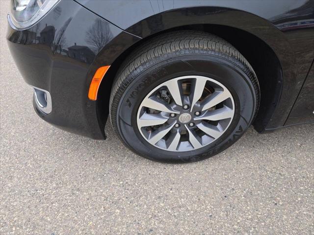 used 2020 Chrysler Pacifica car, priced at $19,977