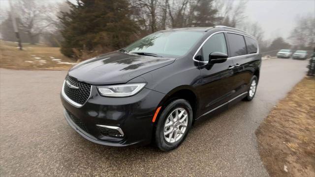 used 2021 Chrysler Pacifica car, priced at $38,524