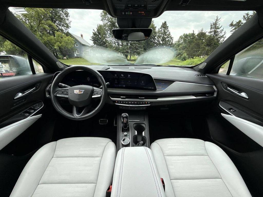 used 2024 Cadillac XT4 car, priced at $34,995