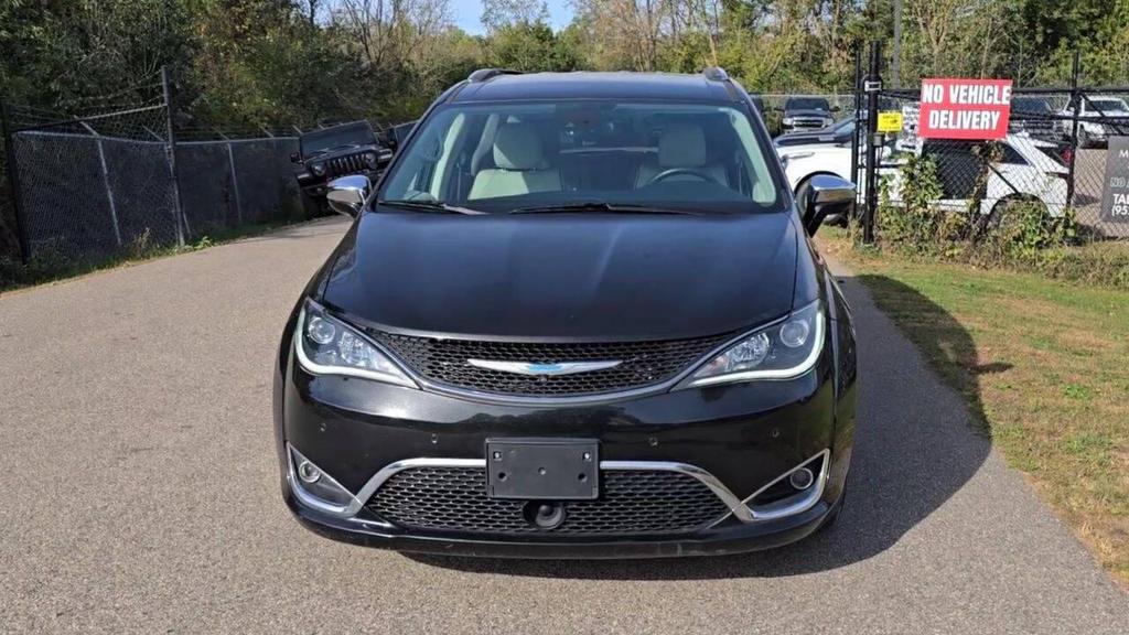 used 2020 Chrysler Pacifica Hybrid car, priced at $22,975