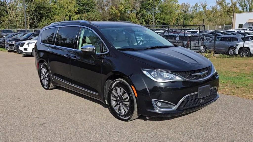 used 2020 Chrysler Pacifica Hybrid car, priced at $22,975
