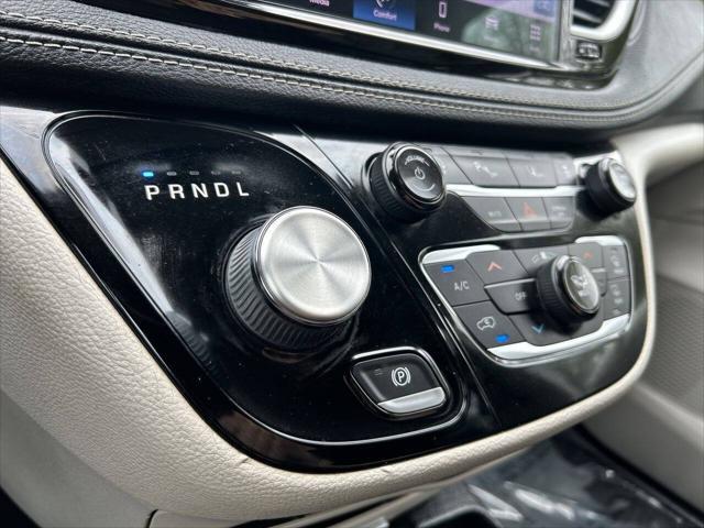 used 2022 Chrysler Pacifica car, priced at $38,995