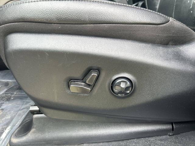 used 2022 Chrysler Pacifica car, priced at $38,995