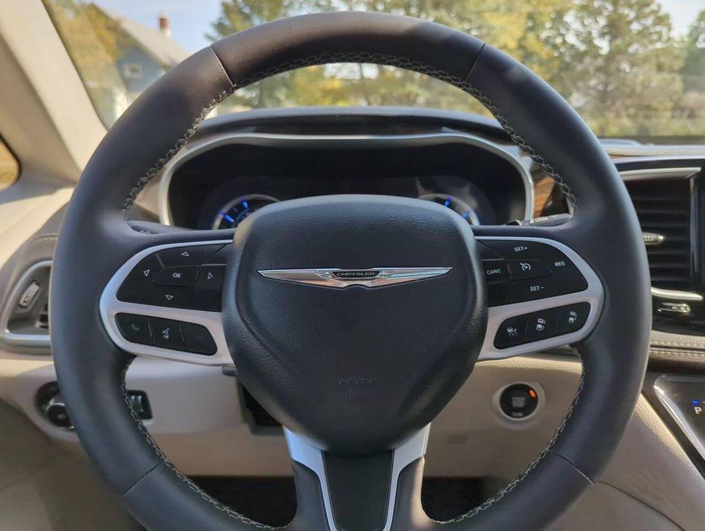 used 2023 Chrysler Pacifica Hybrid car, priced at $28,453