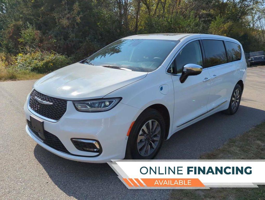 used 2023 Chrysler Pacifica Hybrid car, priced at $28,453