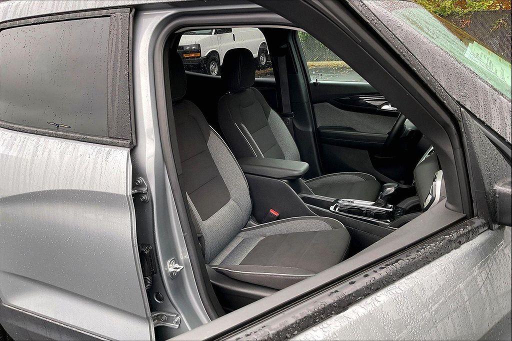 used 2024 Chevrolet TrailBlazer car, priced at $22,300