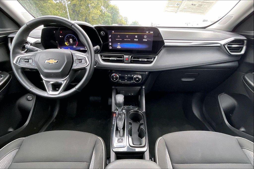 used 2024 Chevrolet TrailBlazer car, priced at $22,300