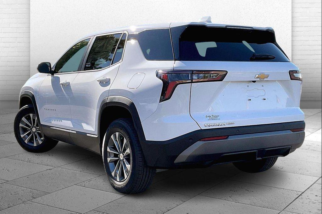 new 2026 Chevrolet Equinox car, priced at $30,820