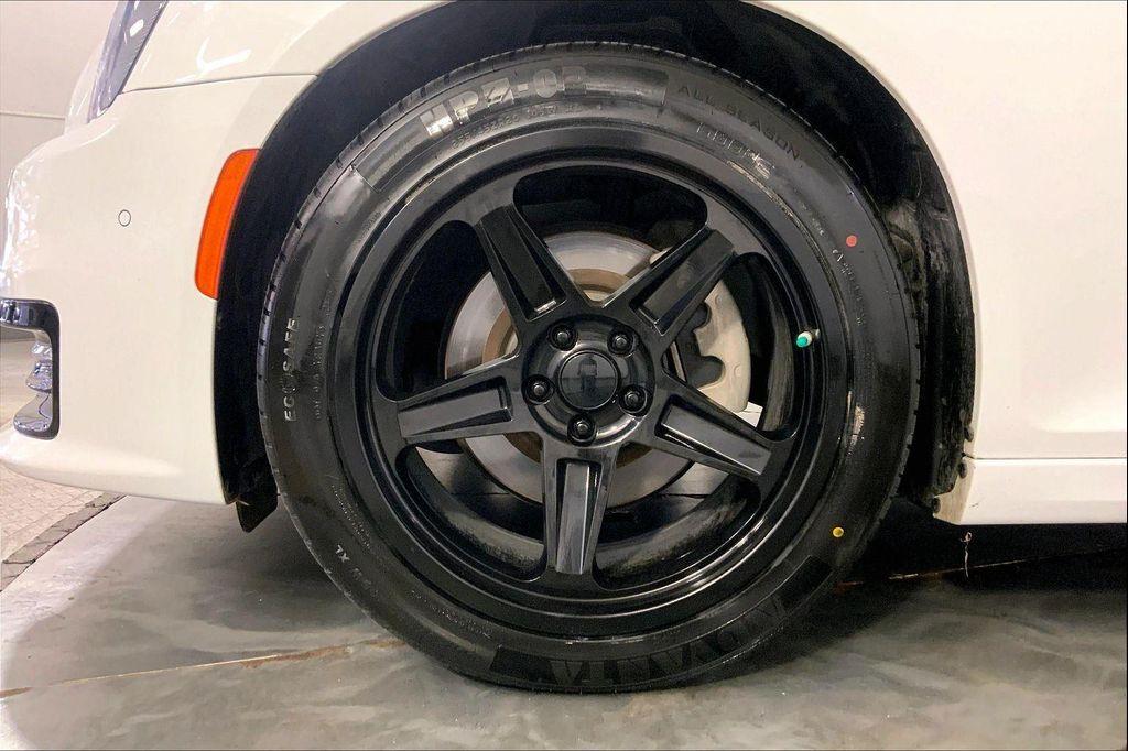 used 2022 Chrysler 300 car, priced at $29,200