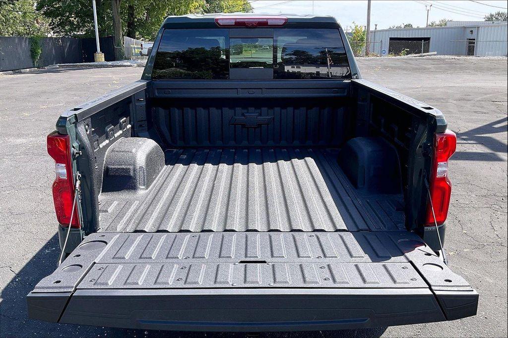 new 2026 Chevrolet Silverado 1500 car, priced at $66,220