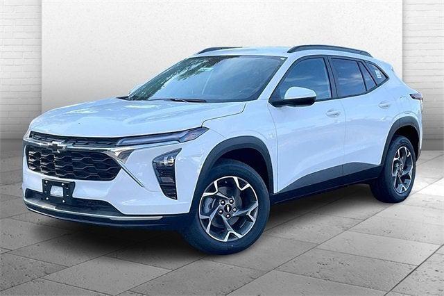 new 2025 Chevrolet Trax car, priced at $26,590