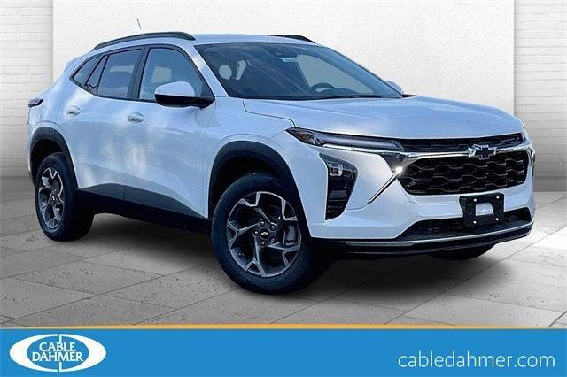 new 2025 Chevrolet Trax car, priced at $26,590
