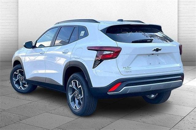 new 2025 Chevrolet Trax car, priced at $26,590