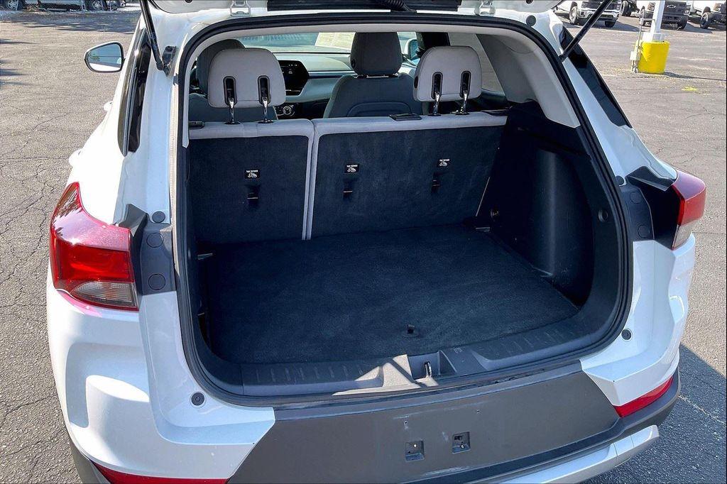 used 2024 Chevrolet TrailBlazer car, priced at $23,300
