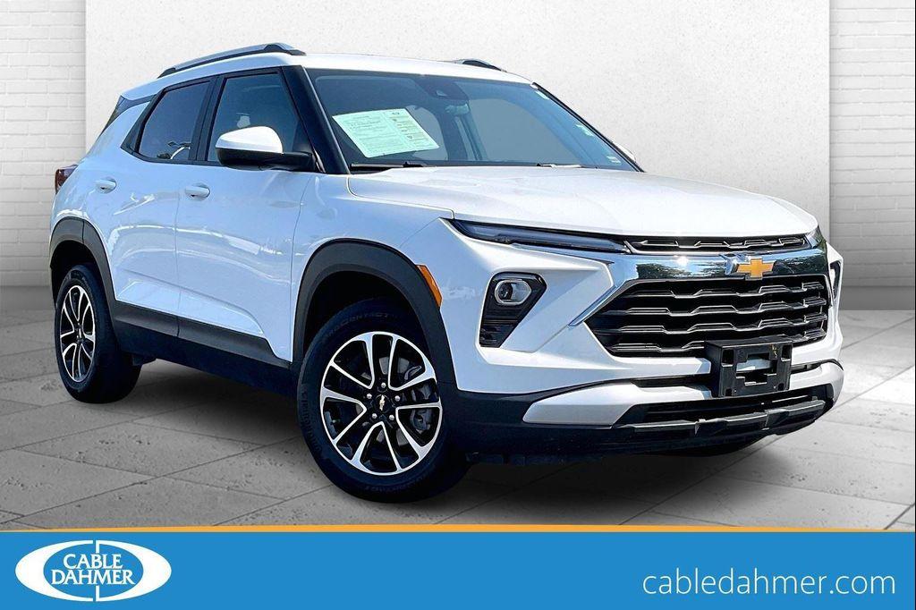 used 2024 Chevrolet TrailBlazer car, priced at $23,300