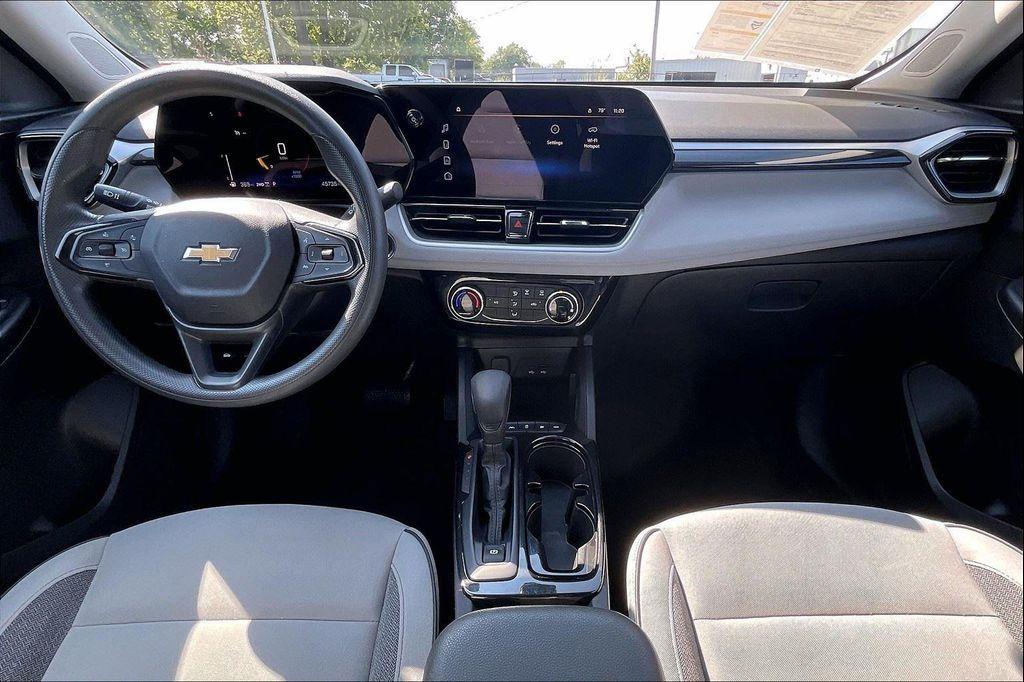 used 2024 Chevrolet TrailBlazer car, priced at $23,300