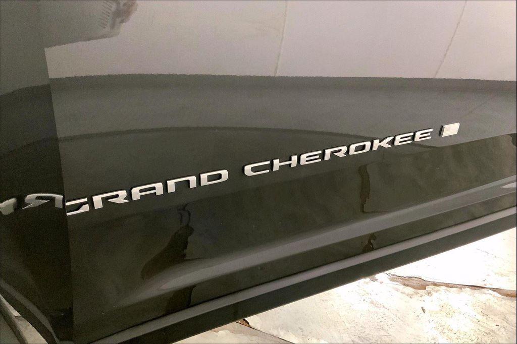 used 2024 Jeep Grand Cherokee L car, priced at $30,500