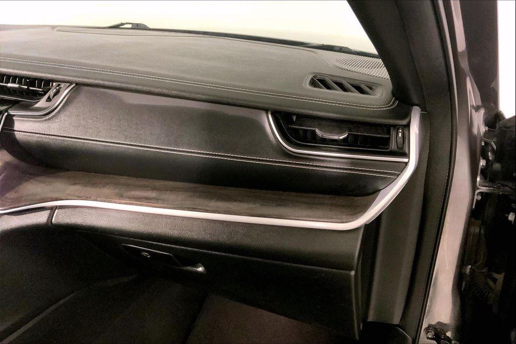 used 2024 Jeep Grand Cherokee L car, priced at $30,500