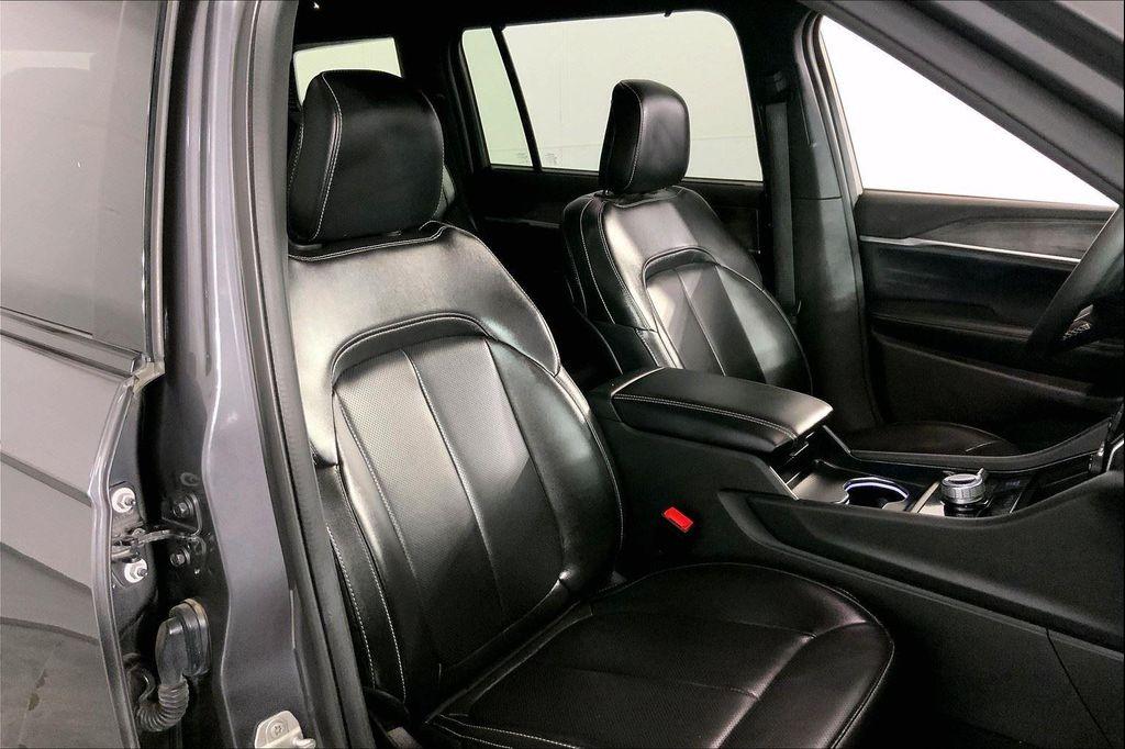 used 2024 Jeep Grand Cherokee L car, priced at $30,500