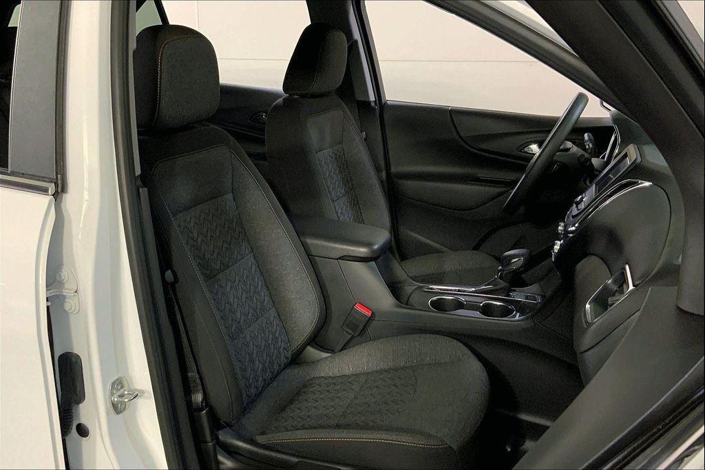 used 2023 Chevrolet Equinox car, priced at $20,900